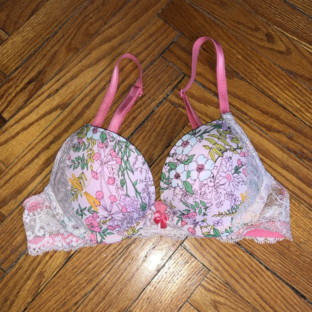 Victoria’s Secret Dream Angels Push-Up Bra 32A